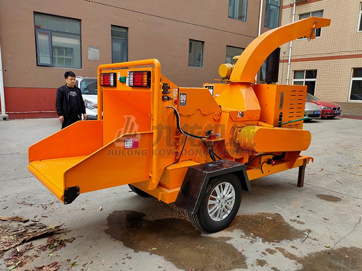 ��֦�����